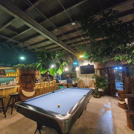 Motu Bangkok Apartment Bagian luar foto